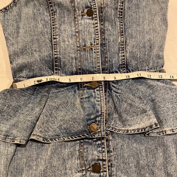 Super cute vintage denim peplum dress, 7 - Picture 8 of 13
